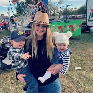 Meet your Posher, Jayme